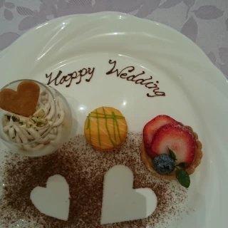 試食もデザートも可愛らしい盛り付けでした⭐