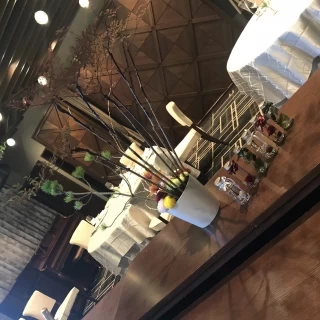 ブラウンを基調とした温かい雰囲気