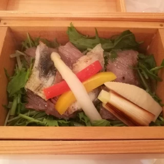 お肉料理