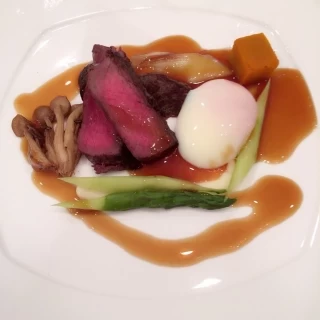 メインのお肉。