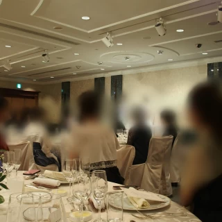 披露宴会場雰囲気