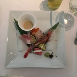 刺身盛り合わせ