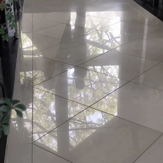 挙式会場の床