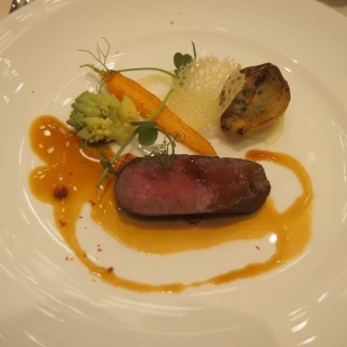 お肉料理
