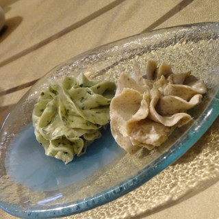 パンにつけるディップ