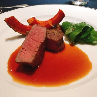 USビーフテンダーのローストです。お肉が柔らかいです。