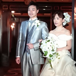 カップルもゲストの心にも残る 幸せが叶う式場です スワロフスキー輝く大きな十字架があり 幻想的であり正統派 口コミ 評判 ホテルアソシア静岡 ウエディングパーク