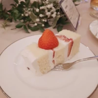 ケーキ取り分け後