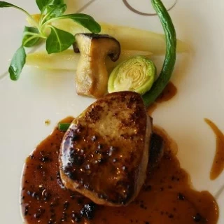 肉料理　ボリュームがあっておいしい