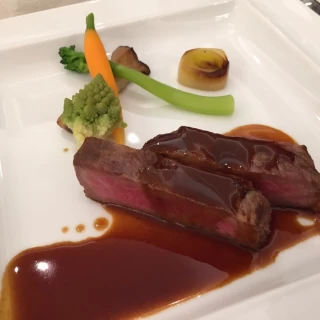 お肉料理