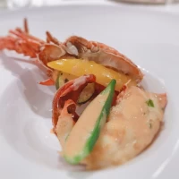 オマール海老を使用していて濃厚で美味しかったです！