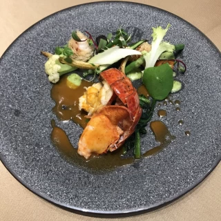 お魚料理のメイン