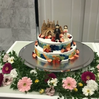 サグラダ・ファミリアのケーキです