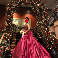 披露宴後の写真撮影の様子