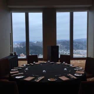 大きなテーブル