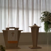 入場前のチャペル