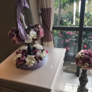 披露宴会場ロビーに飾られていたお花