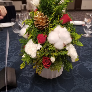 ゲストテーブルの造花