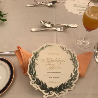 試食会でのテーブル。