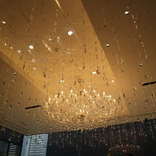 チャペルシャンデリア