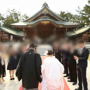 折り鶴シャワー後です|518995さんの新潟縣護国神社の写真(704481)