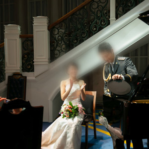 旦那さんからサプライズでピアノ弾き語りがありました。|518995さんの迎賓館TOKIWAの写真(705147)