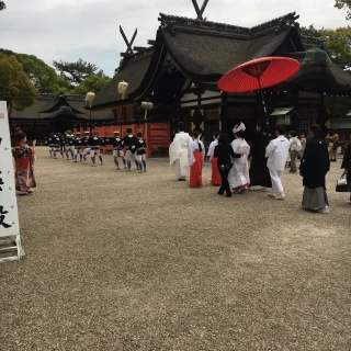 花嫁行列。雨予報でしたがギリギリもってくれました！
