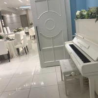 ピアノ