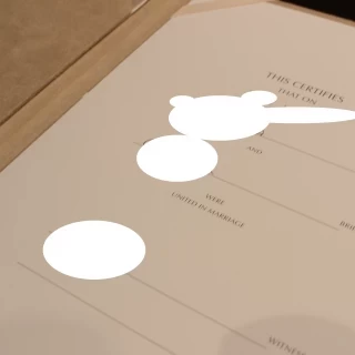 挙式会場で新郎新婦が署名したもの