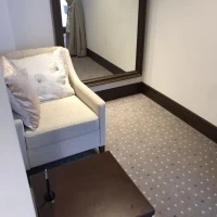 コンパクト