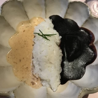 最後にサーブされたカレーです。おしゃれなカレーでした。