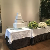 ケーキ入刀用のケーキ