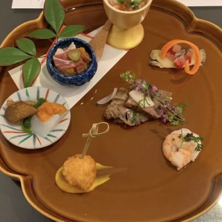 試食