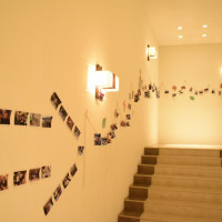 階段のところに写真がずらりと並んでました。見所いっぱい！