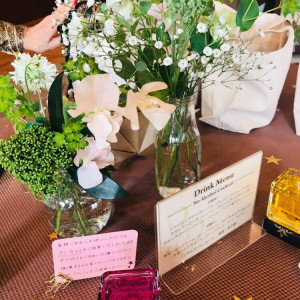 テーブル装花|521360さんのクオーリ クオーリ   〈エルフラットグループ〉の写真(714333)