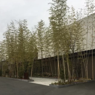 桜苑入り口