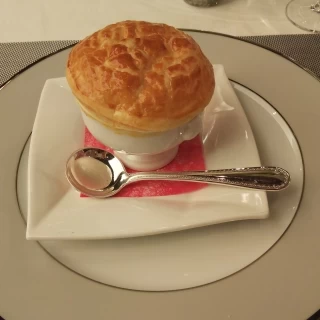パイ包みのスープ