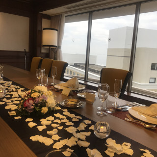 家族挙式の披露宴会場