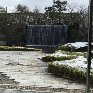 庭園の滝がとても綺麗！