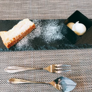 アスパラのアイスとにんじんのケーキ