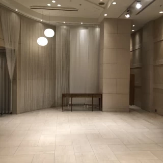 挙式会場です。平日のためセッティングされていませんでした。