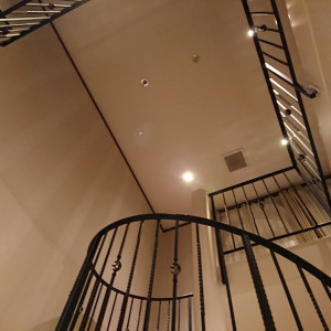 ブライズルーム内階段|522087さんのヴィラ・デ・マリアージュ 松本の写真(716434)