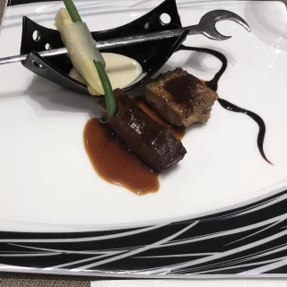 お肉料理
