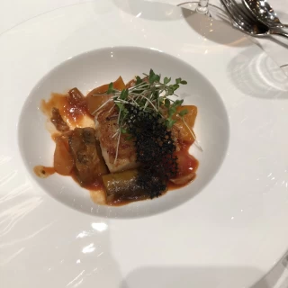メイン