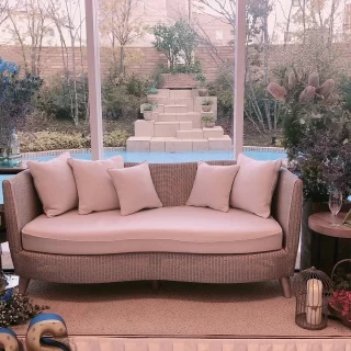 2次会会場にも持っていけるように組んでいただいた高砂ソファ