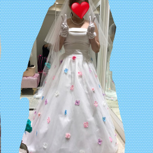 プラン内ティアラ＋ベール＋ドレス＋アクセサリー(他持ち込み)|522714さんの小さな結婚式 サンリオピューロランド店の写真(856677)
