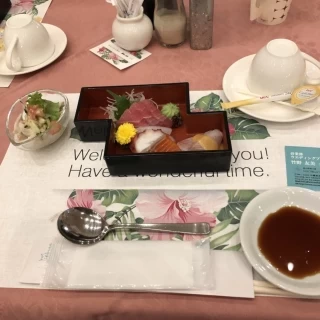 写ってないけど、ウェルカムドリンクもありました。