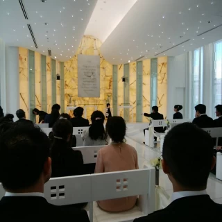 挙式会場退場後
