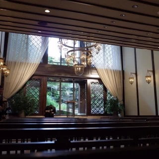 ヒガシヤマのチャペル