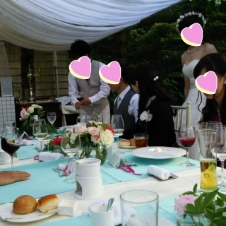 友人卓はこんなイメージです